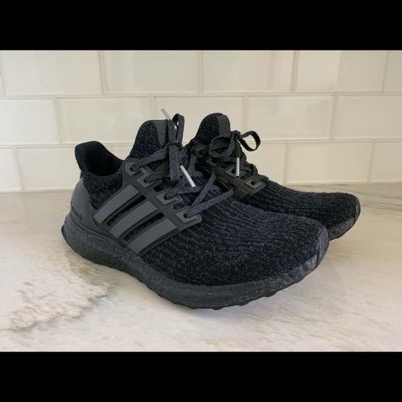 ultraboost 4 triple black